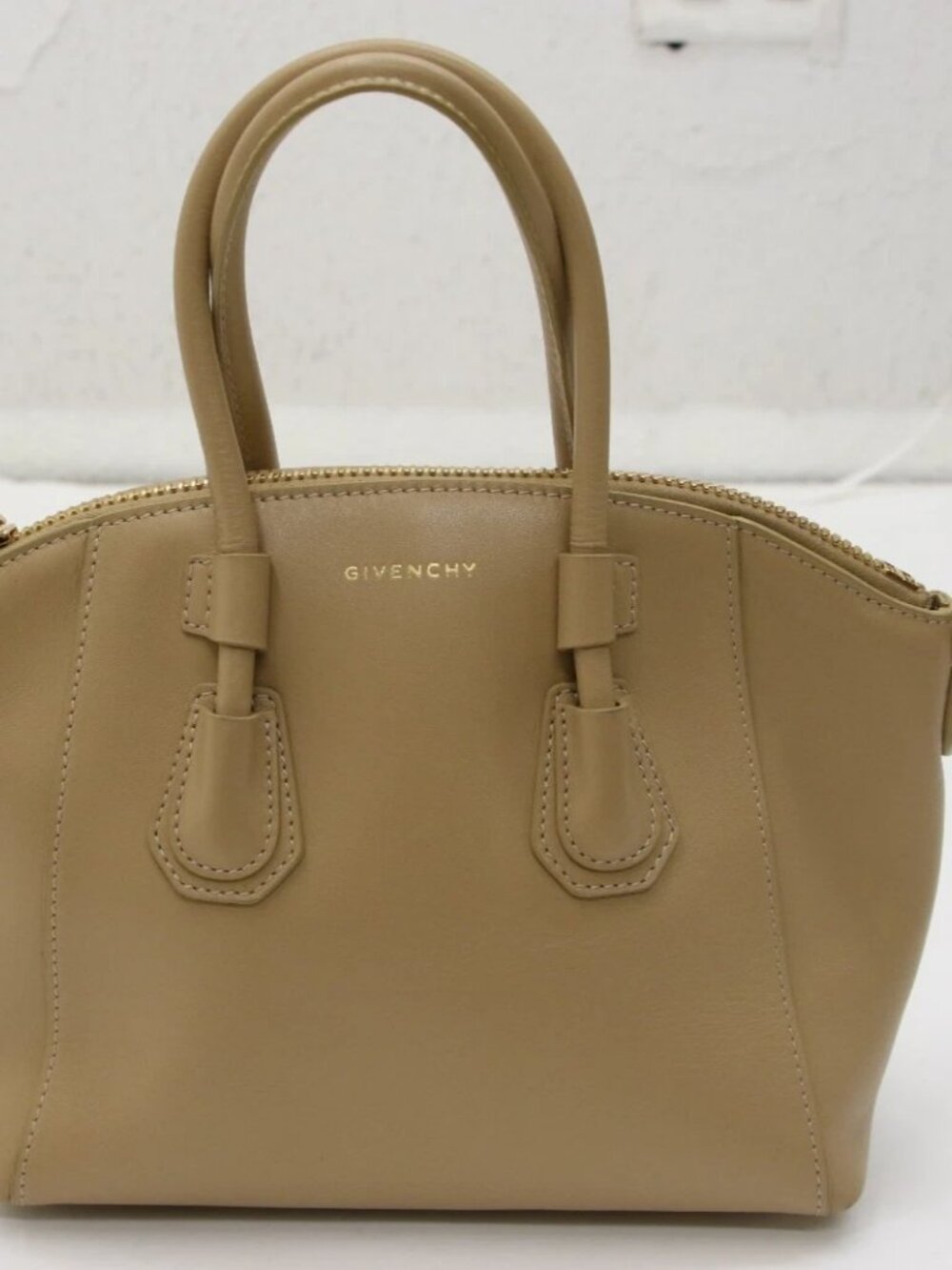 Givenchy Antigona Sport Bag Leather Mini